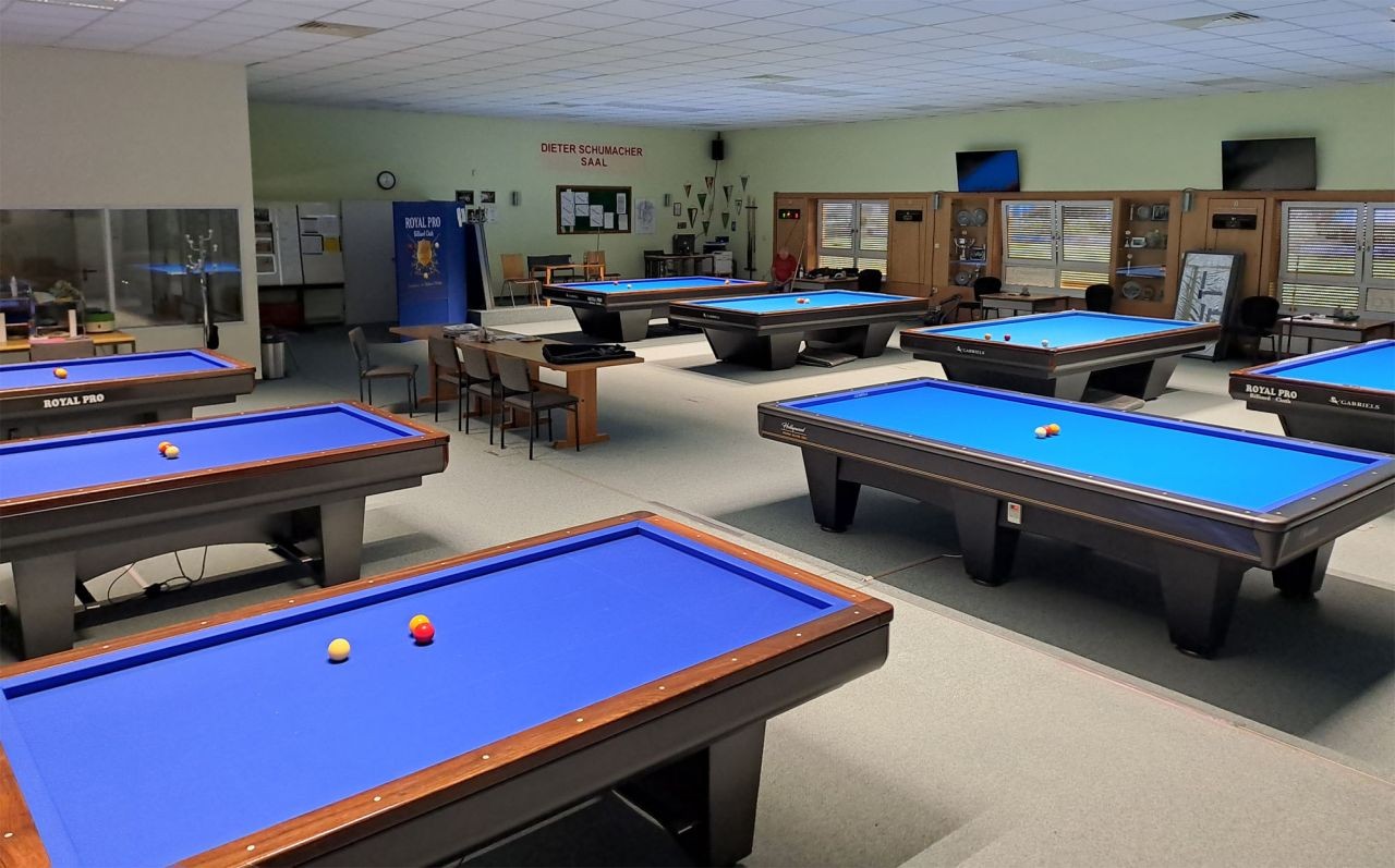 Billardsaal erhält weiteres Matchbillard